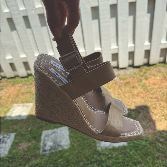 Steve Madden Wedges Sandals - Picture 1 of 4